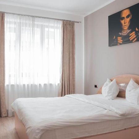 Apartament Zona Coresi Mall 布拉索夫 外观 照片